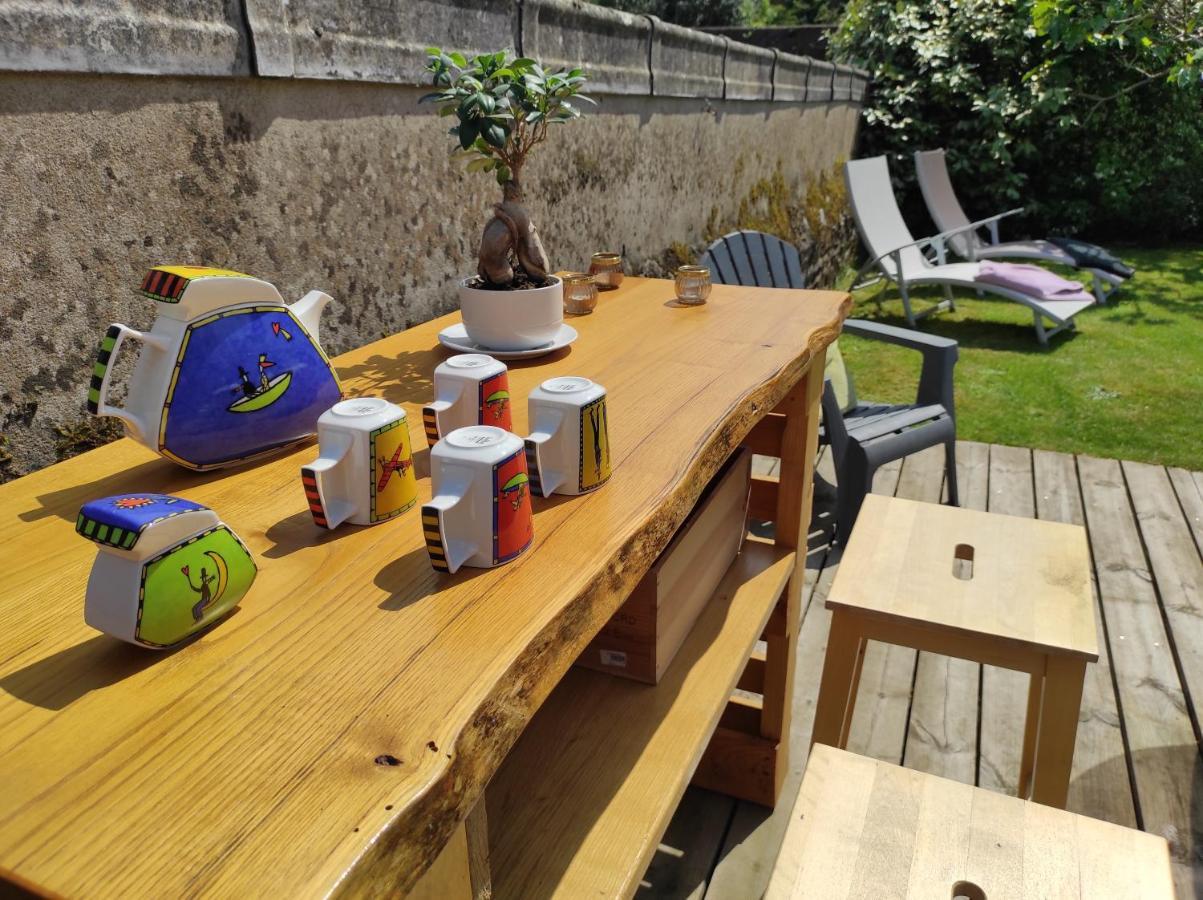 Aux Trois Palmiers Bed & Breakfast Saint-Brieuc Bagian luar foto
