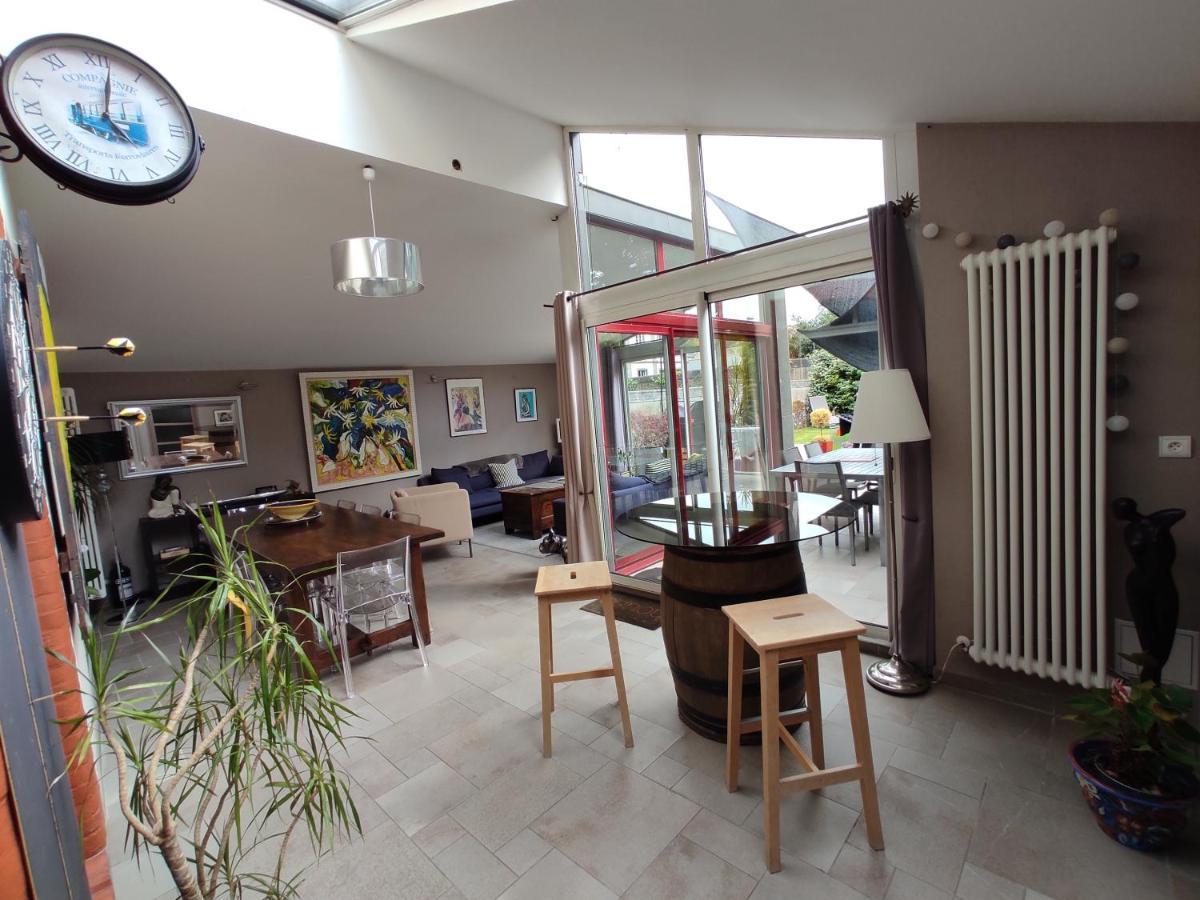Aux Trois Palmiers Bed & Breakfast Saint-Brieuc Bagian luar foto