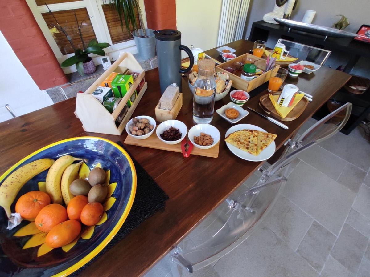 Aux Trois Palmiers Bed & Breakfast Saint-Brieuc Bagian luar foto